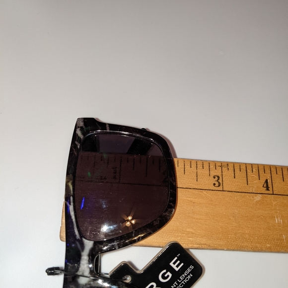 Nwt George black fashion sunglasses - Picture 6 of 10